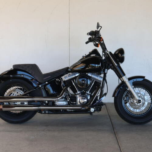 2015 Harley-Davidson® FLS Softail Slim® U018798 thumb 0