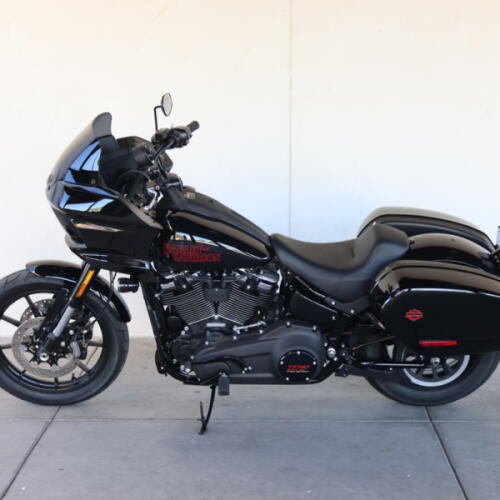 2026 Harley-Davidson® FXLRST Low Rider™ ST N035640 thumb 3
