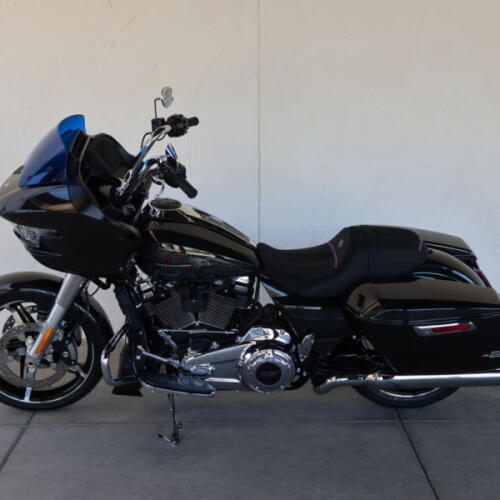 2026 Harley-Davidson® FLTRX Road Glide™ N626663 thumb 3