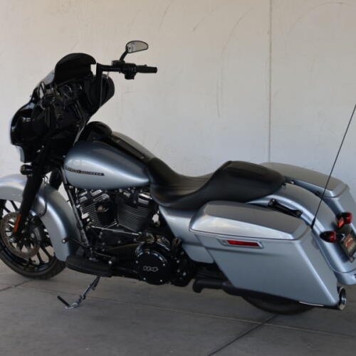 2019 Harley-Davidson® FLHXS Street Glide® Special U609006T thumb 2