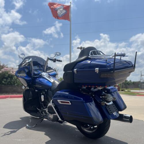 2015 Harley-Davidson® CVO™ Road Glide® Ultra SAPPHRE/ABS BLU 952119 thumb 0