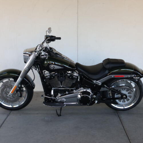 2026 Harley-Davidson® FLFB Fat Boy® N012182 thumb 3
