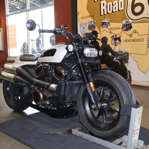 RH1250S 2022 Sportster® S thumb 2