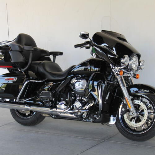 2018 Harley-Davidson® FLHTK Ultra Limited U605185T thumb 1