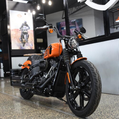 2024 Street Bob thumb 3