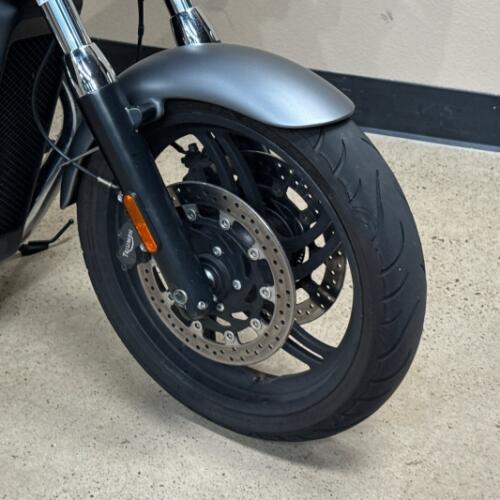 Triumph THUNDER BIRD 2014 thumb 1