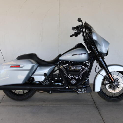 2019 Harley-Davidson® FLHXS Street Glide® Special U609006T thumb 0