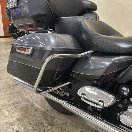 FLHTK 2014 Electra Glide® Ultra Limited thumb 2