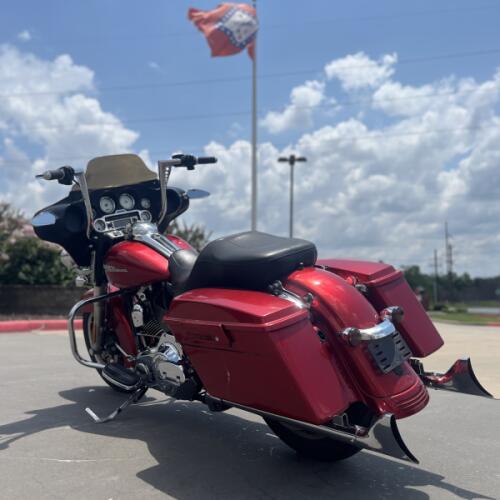 2013 Harley-Davidson® FLHX Street Glide® EMBR RED SUNGLO 667974 thumb 0