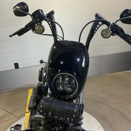 XL 883N 2020 Iron 883™ thumb 1