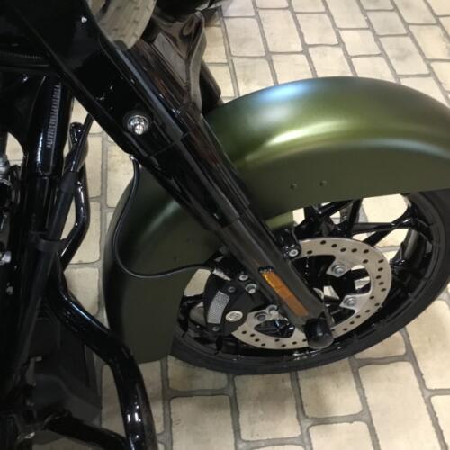 2022 Harley-Davidson® Road King® Special Mineral Green Denim thumb 2