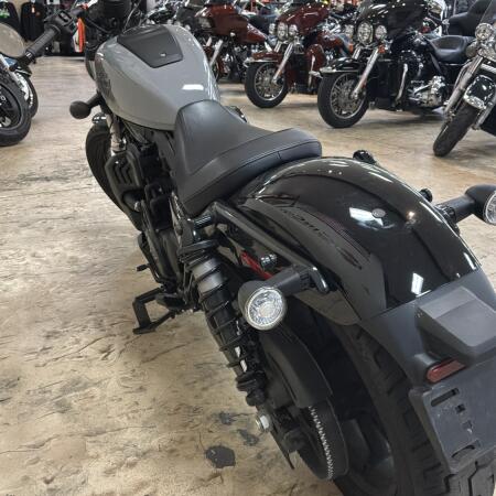 RH975 2026 Nightster® thumb 0