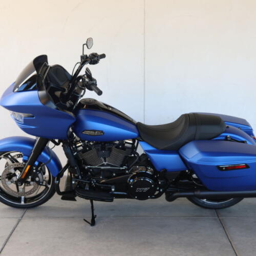 2026 Harley-Davidson® FLTRX Road Glide® S601342 thumb 3