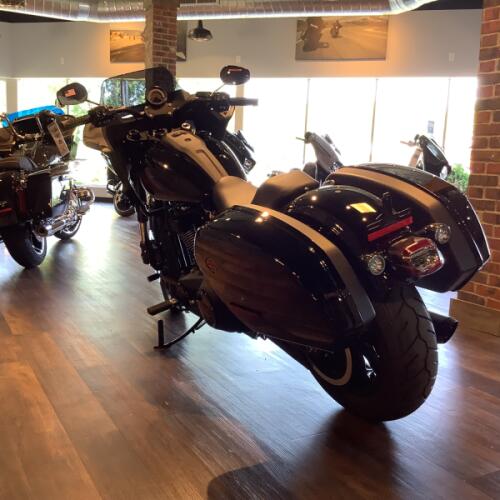 Harley-Davidson® Low Rider® ST 2026 FXLRST S10-26 Vivid Black Black Trim thumb 1