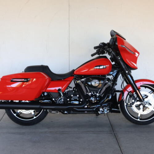 2026 Harley-Davidson® FLHX Street Glide® N605252 thumb 0