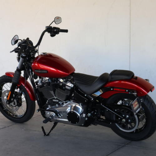 2026 Harley-Davidson® FXBB Street Bob® N024590 thumb 2