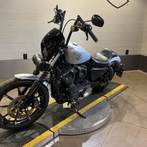 XL 883N 2020 Iron 883™ thumb 0