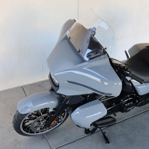 2026 Harley-Davidson® FLHXL Street Glide Limited S618822 thumb 0