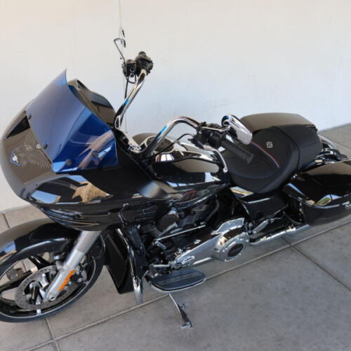 2026 Harley-Davidson® FLTRX Road Glide™ N626663 thumb 1