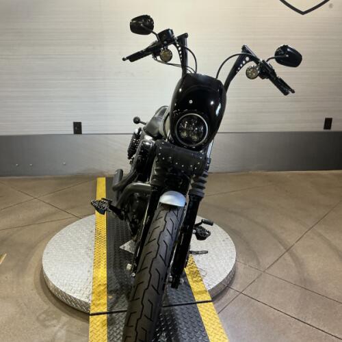 XL 883N 2020 Iron 883™ thumb 2