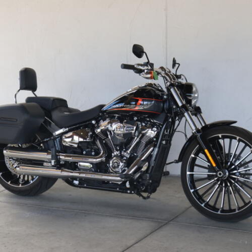 2024 Harley-Davidson® FXBR Breakout™ 117 U032056 thumb 1