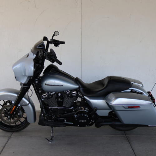 2019 Harley-Davidson® FLHXS Street Glide® Special U609006T thumb 3