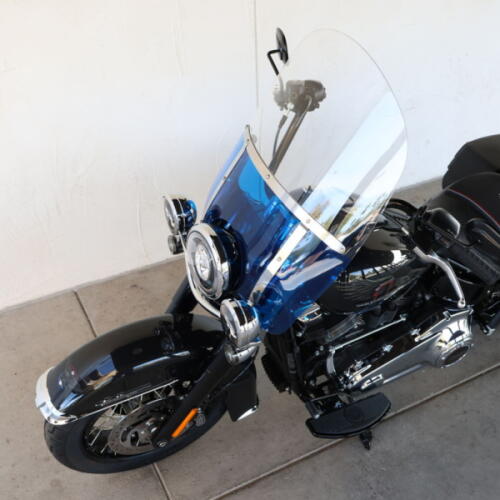 2026 Harley-Davidson® FLHC Heritage Classic N030708 thumb 0