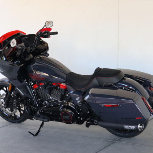 2026 Harley-Davidson® FLTRXSTSE CVO Road Glide ST N956526 thumb 2