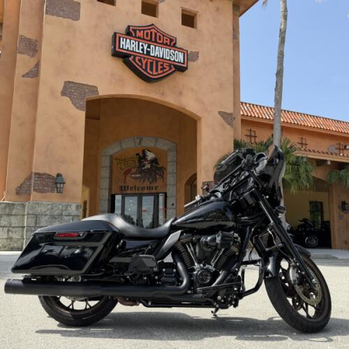 Harley-Davidson® Street Glide® ST 2022 thumb 3