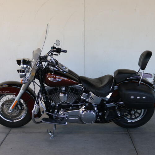 2011 Harley-Davidson® Softail® Deluxe U026012TT thumb 3