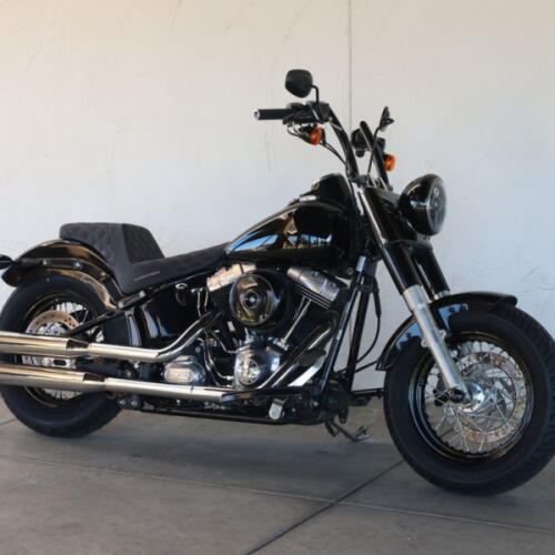 2015 Harley-Davidson® FLS Softail Slim® U018798 thumb 1