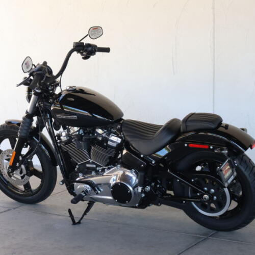 2026 Harley-Davidson® FXBB Street Bob® N036784 thumb 2