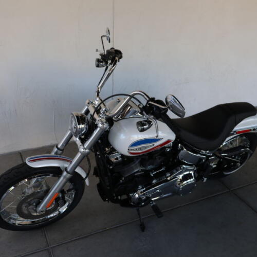 2026 Harley-Davidson® FXD Super Glide® N039180 thumb 1