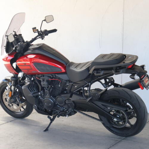 2025 Harley-Davidson® RA1250ST Pan America® 1250 ST U307467 thumb 2