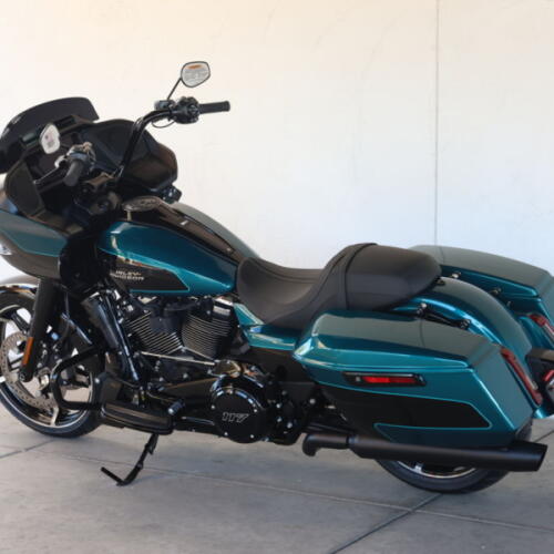 2026 Harley-Davidson® FLTRX Road Glide® S604385 thumb 2