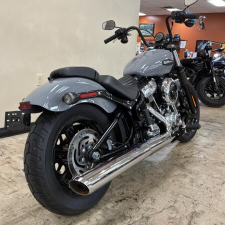 FXBB 2026 Street Bob® thumb 0