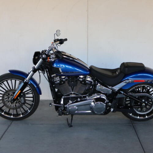 2024 Harley-Davidson® FXBR Breakout™ 117 U022955 thumb 3