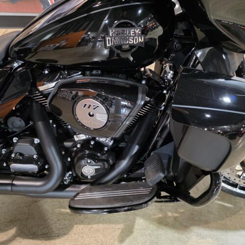 2026 Harley-Davidson® Street Glide Limited FLHXL thumb 2