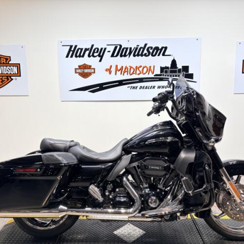 2015 FLHXSE CVO Street Glide Special Carbon Crystal with Phantom Flames thumb 2
