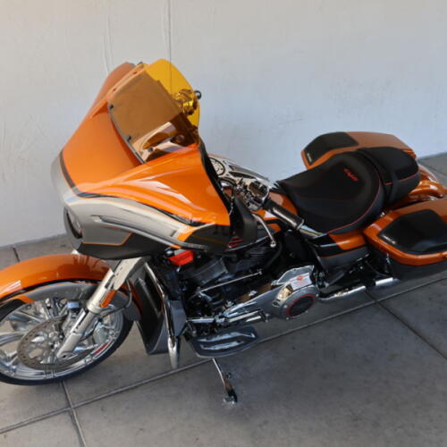 2026 Harley-Davidson® FLHXSE CVO Street Glide N956212 thumb 1