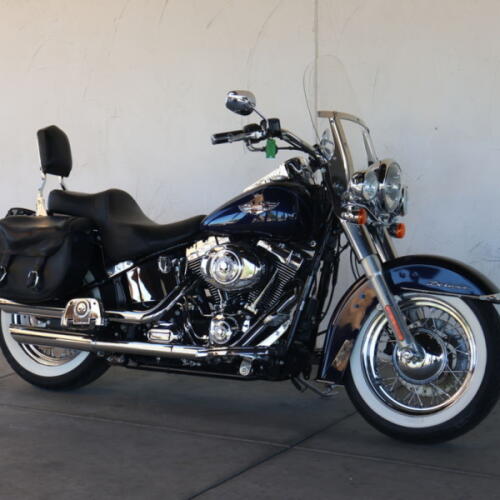 2014 Harley-Davidson® FLSTNSE CVO™ Softail® Deluxe U021983 thumb 1