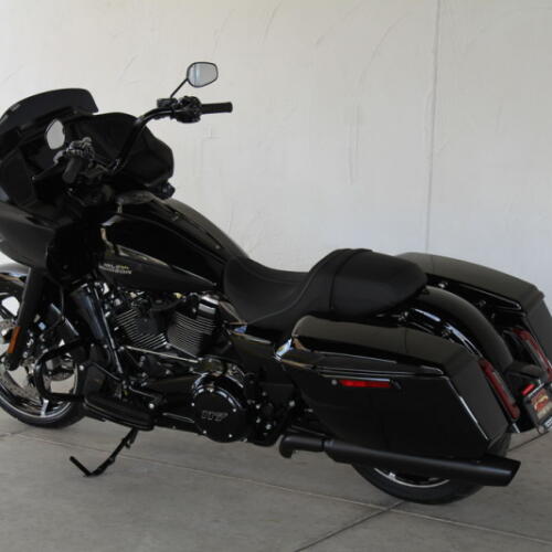 2026 Harley-Davidson® FLTRX Road Glide® S620666 thumb 2