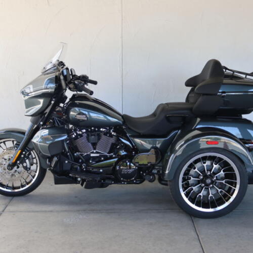 2026 Harley-Davidson® FLHLT Street Glide 3 Limited N857574 thumb 3