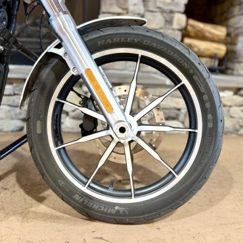 2018 FXLR - Low Rider thumb 0