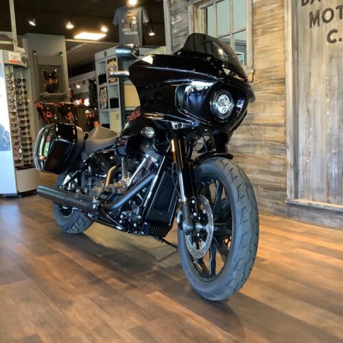 Harley-Davidson® Low Rider® ST 2026 FXLRST S10-26 Vivid Black Black Trim thumb 3