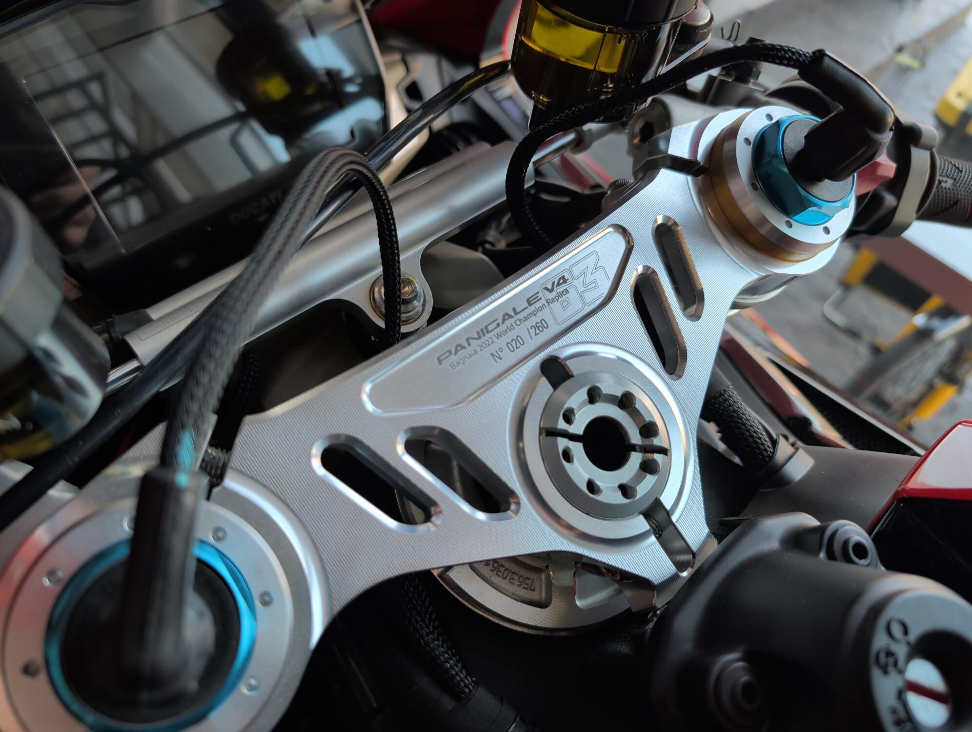 2024 Ducati Panigale V4 Bagnaia 2022 World Champion Replica, photo 7