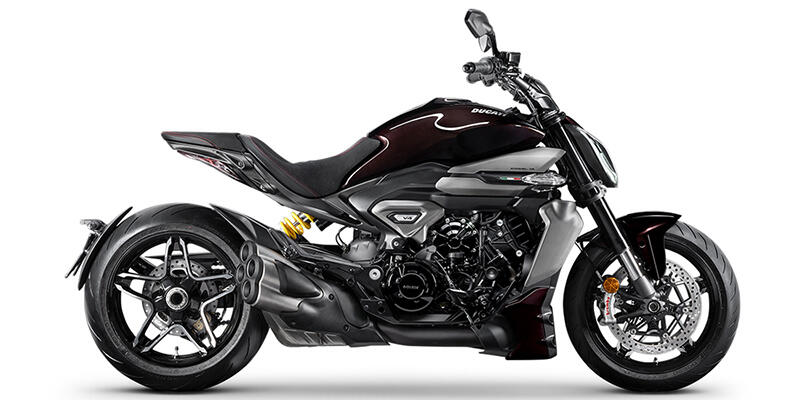 2025 XDiavel V4