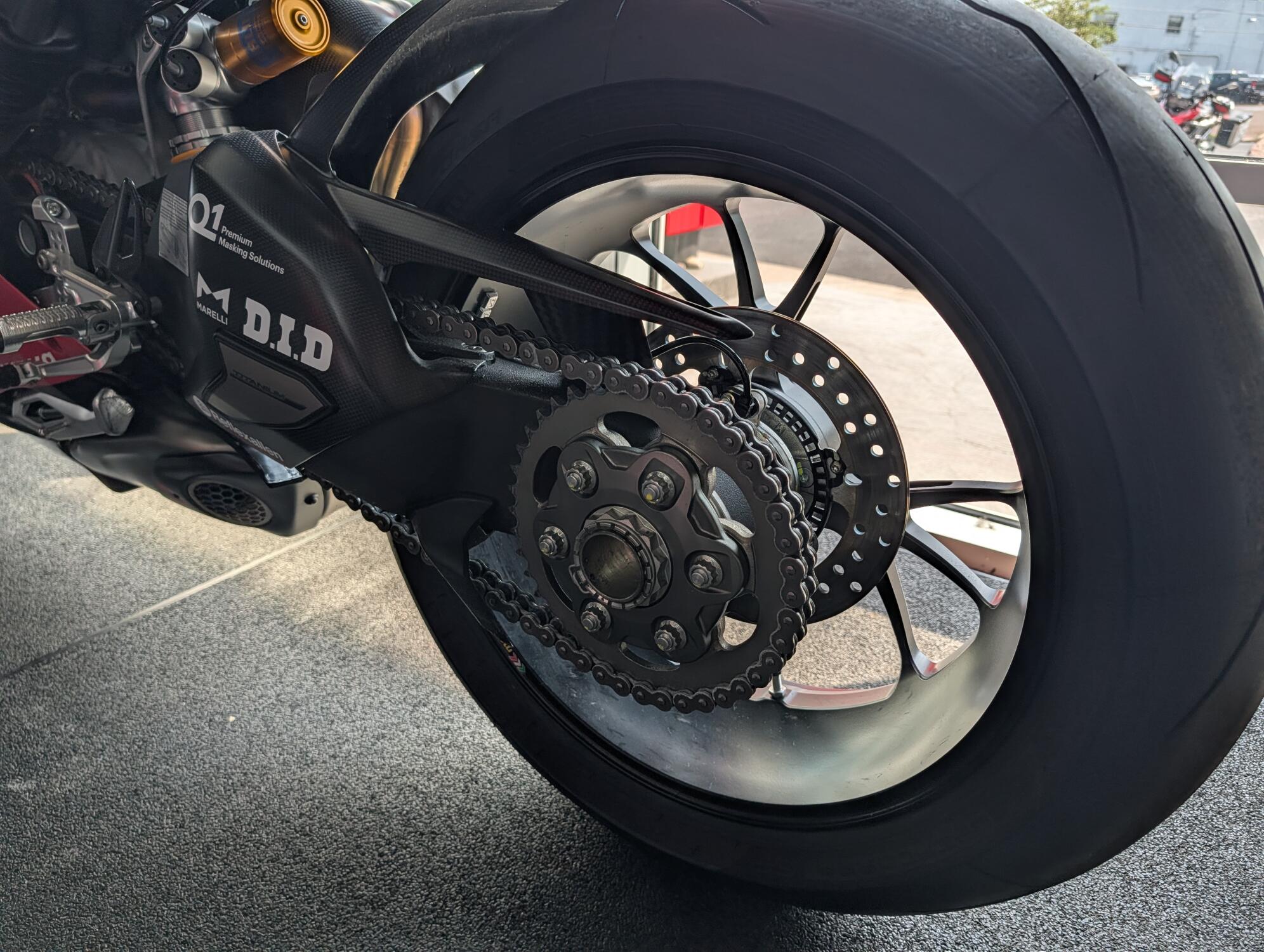 2024 Ducati Panigale V4 Bagnaia 2022 World Champion Replica, photo 8