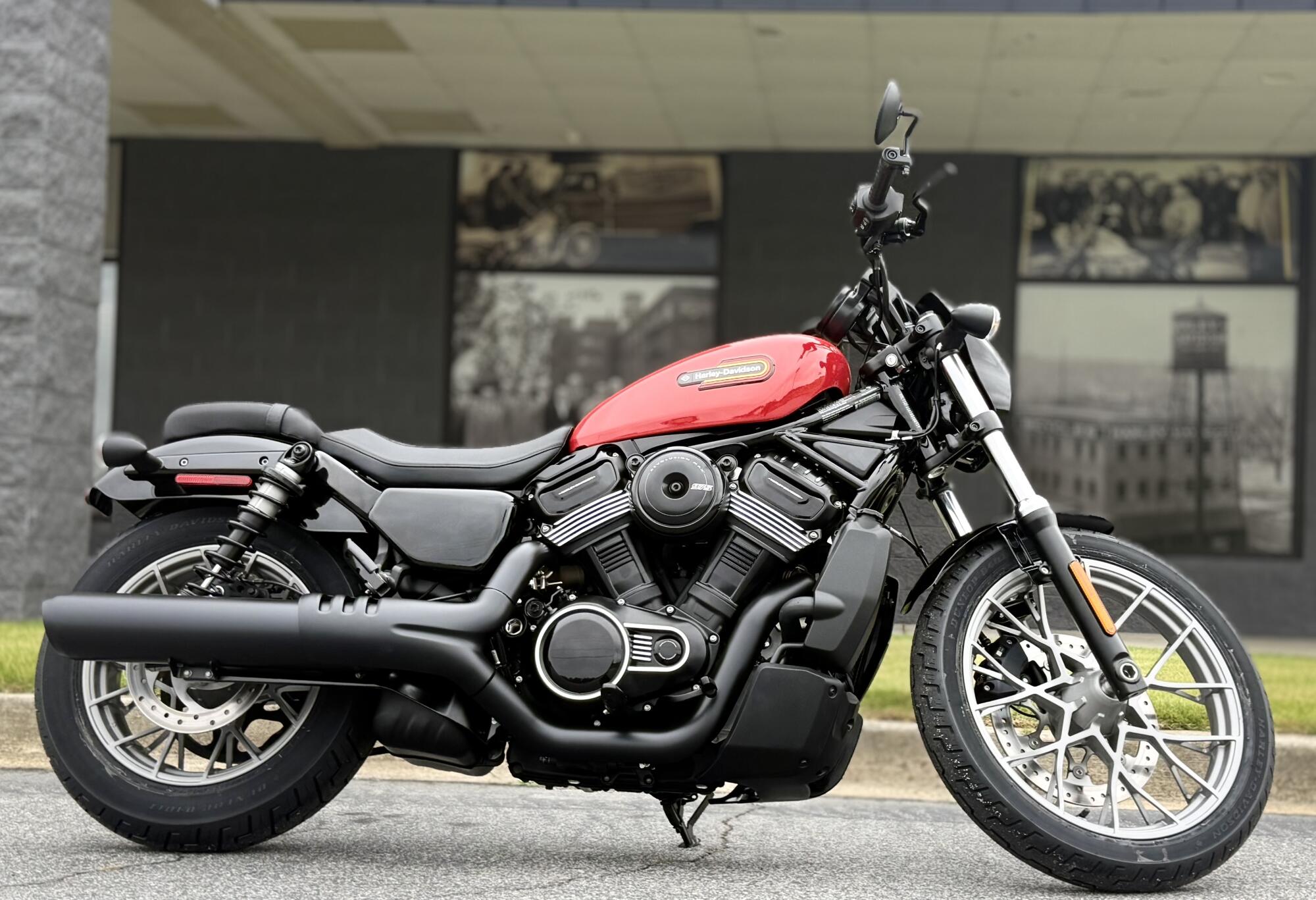 RH975S 2026 Nightster Special®
