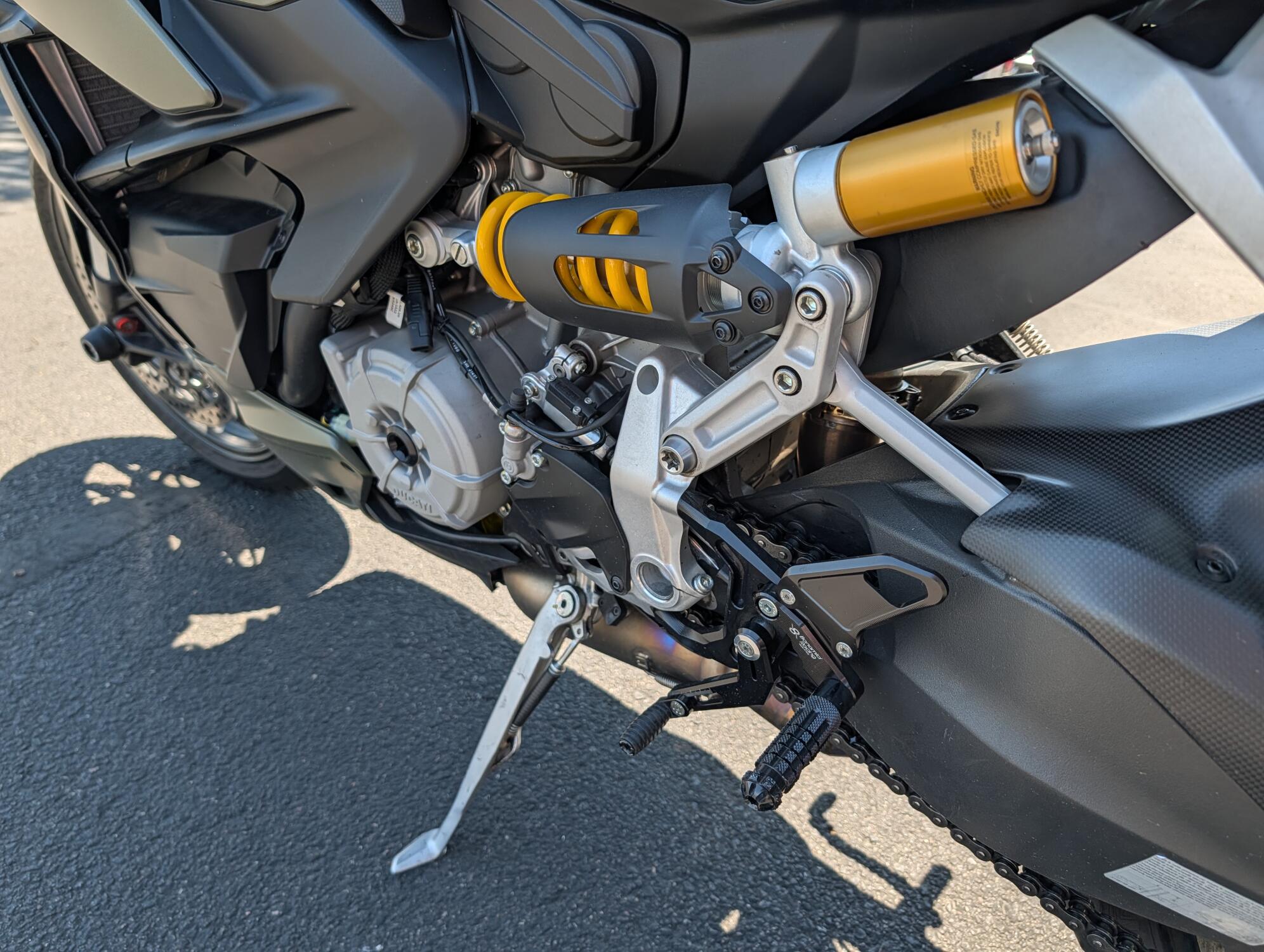 2023 Ducati Streetfighter V2, photo 10